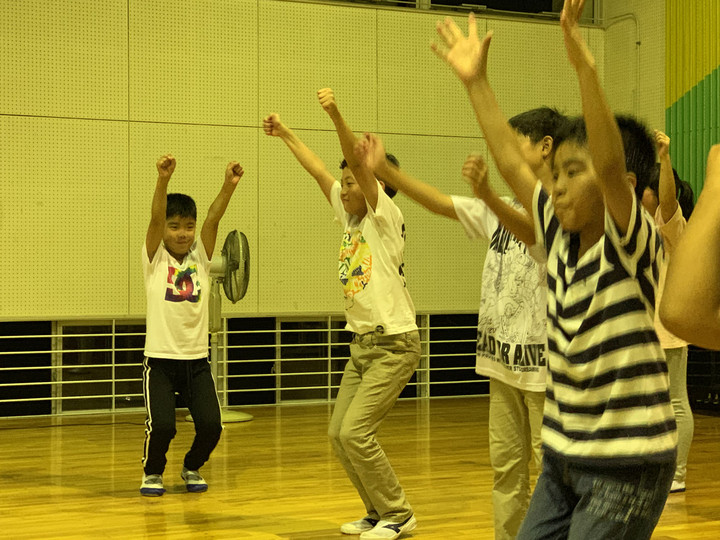 55512edee05b400f887482c0d674413f