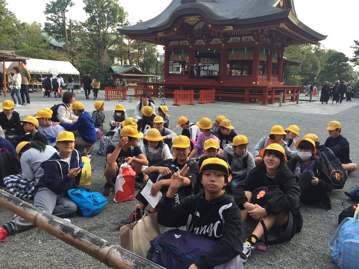 100545cc8c944832afa318d2bb81993d