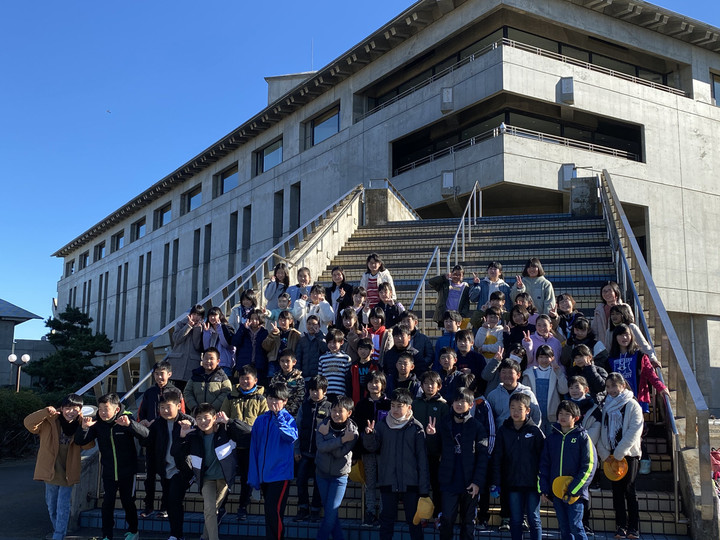 E5afb0e684d84b1787c025b5c27dee77