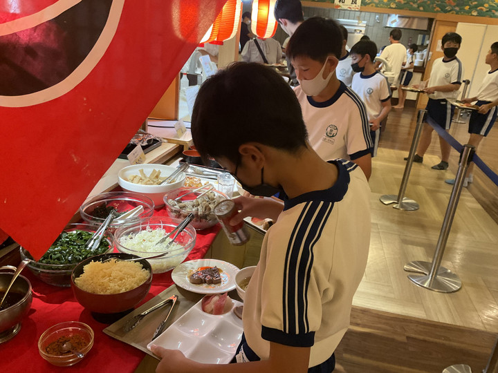 Efa4e55aaf3c4b7b8fa61dd8e4dfe901