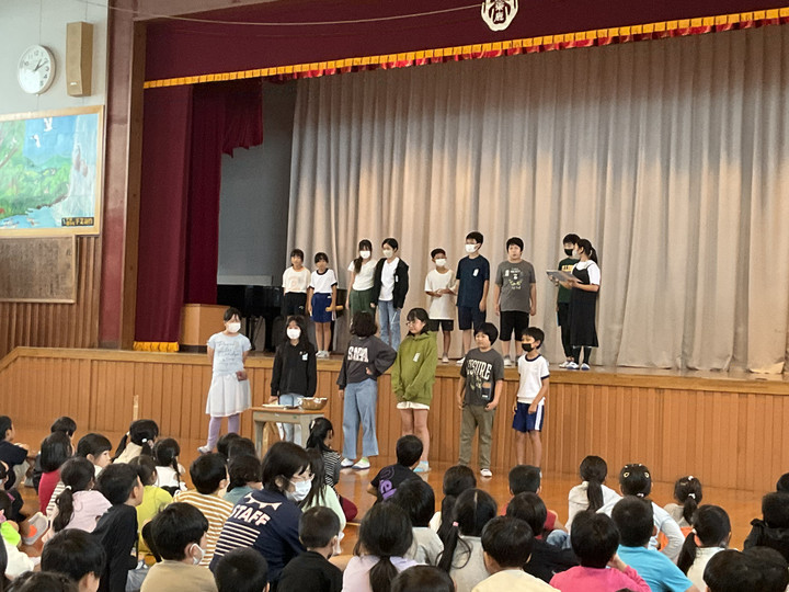 Edc671bafb51448282a09b1f11455231