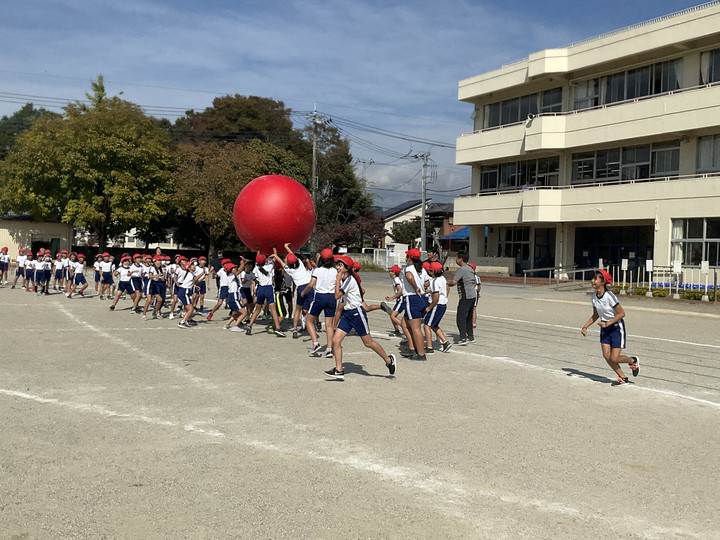 Fcf2f66994724c7d9632a41820fb4a4d