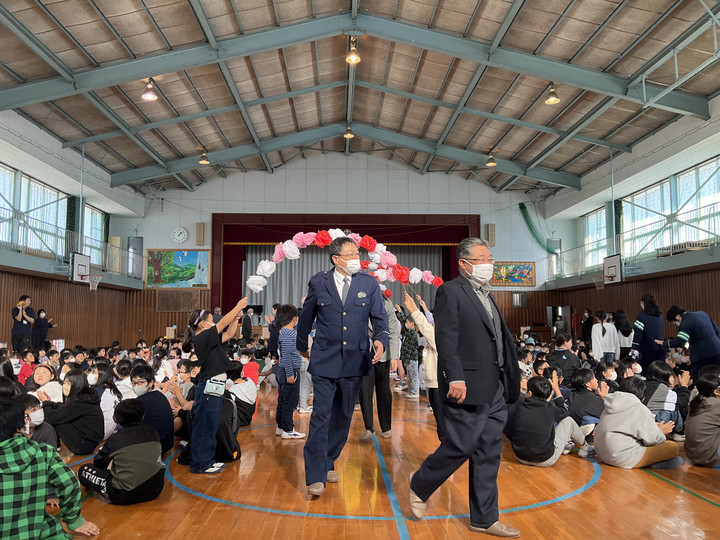 5ada2cdaf60b465bbf5eab0abce32338